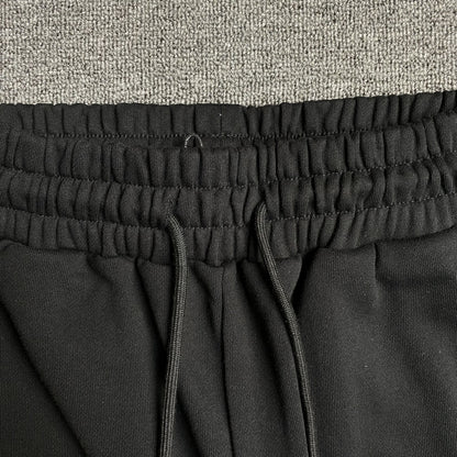 DENIM TEARS x OFFSET WREATH SWEATPANTS BLACK