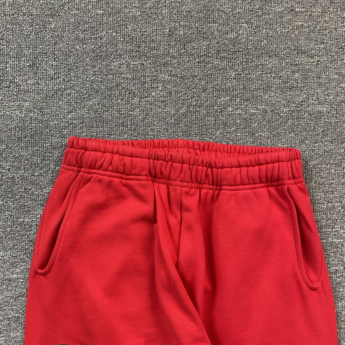 SP5DER BELUGA SWEATPANTS RED
